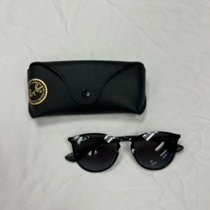 Ray-Ban Sunglasses